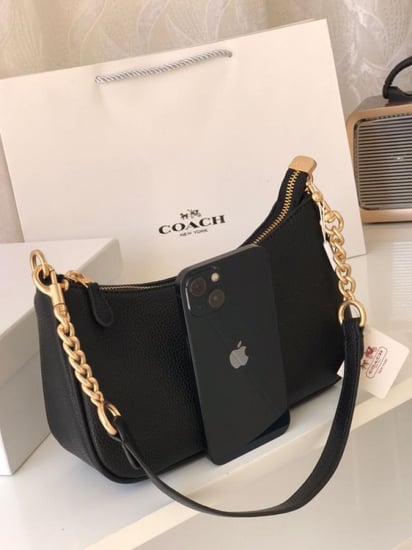 شنطه COACH كوتش ماستر معا ملحقاتها