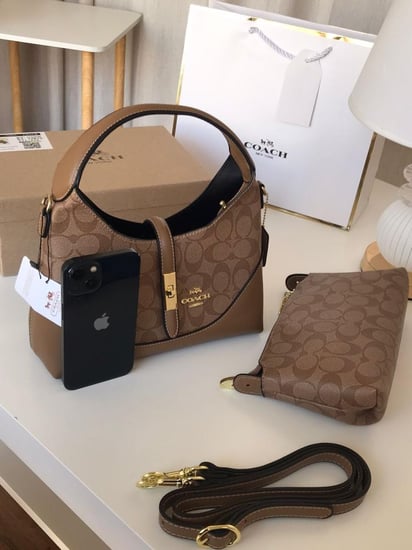 شنطه كوتش هاي كواليتي معا ملحقاتها