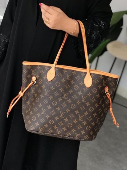 شنطه لويس فيتون ماستر معا ملحقاتها