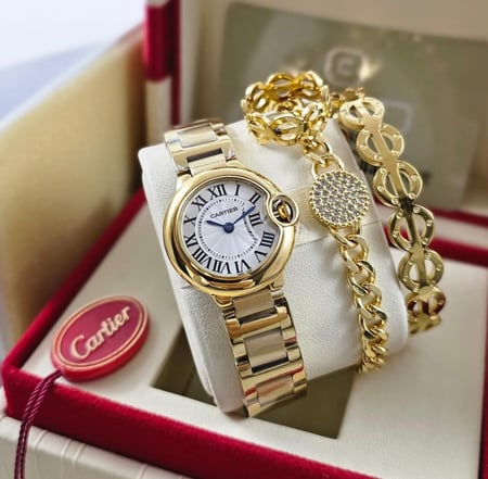 طقم كارتيية ساعة معا اسواره