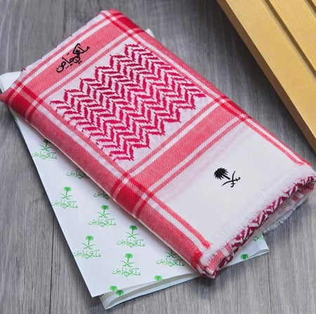 هدايا رجالي شتوي قماش وشماغ