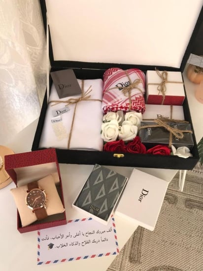 هدايا رجالية اطقم رجالية