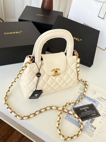 شنطة شانيل نسائي