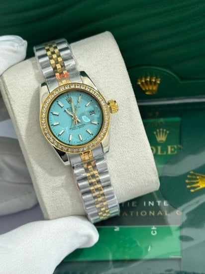 ساعة رولكس نسائي فصوص