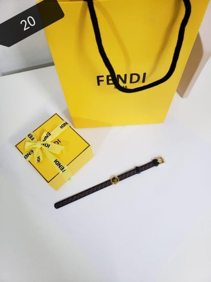 اسواره فندي معا ملحقاتها