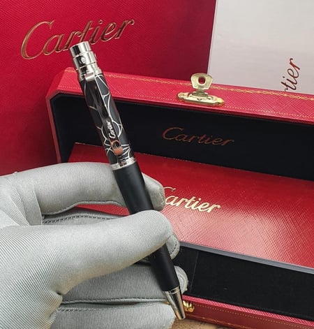 قلم كارتير معا ملحقاتها