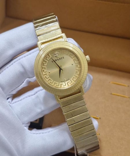 ساعة فرزاتشي نسائي