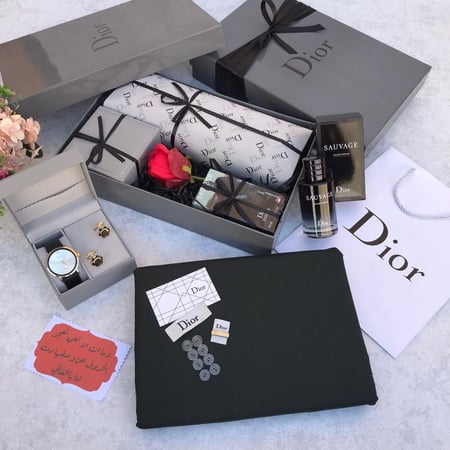 طقم رجالي ماركة ديور