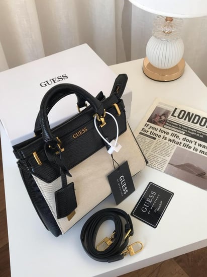 شنطه جيس هاي كواليتي معا ملحقاتها