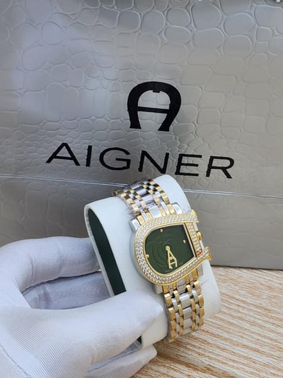 ساعه اقنر نسائي بطاريه