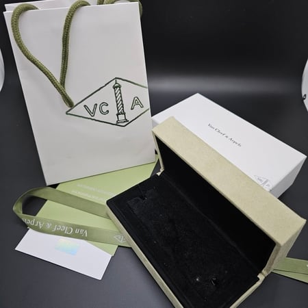 إسوارة فان كليف VCA