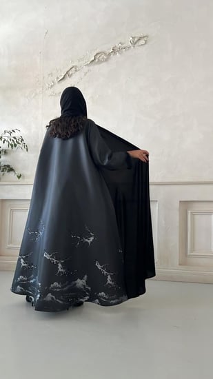 عباية يَم