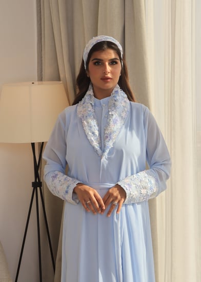 بكج استقبال فاخر من اللون السماوي