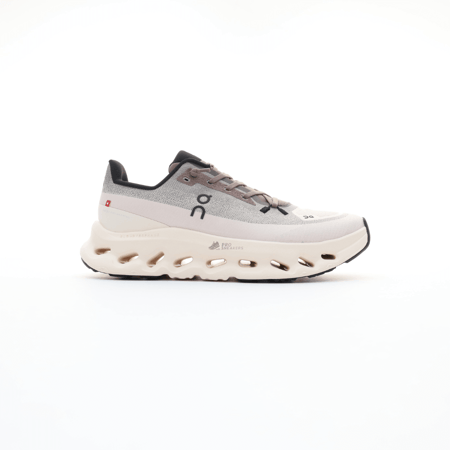 On Running Cloudtilt Brown Ivory Sneakers