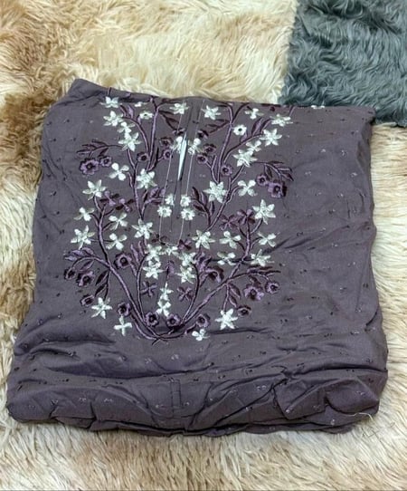 شرشف صلاه سحاب  منتش مطرز ساده كم فرنسي الطول 155cm