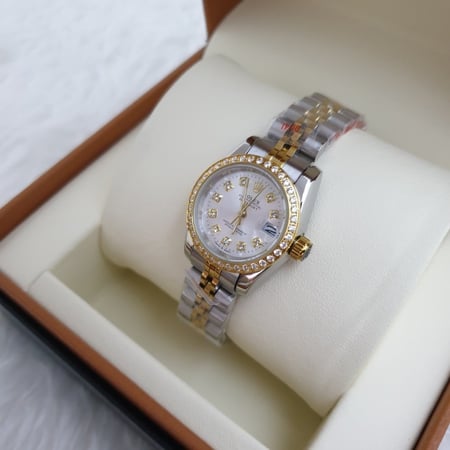 ساعة رولكس النسائية ميني