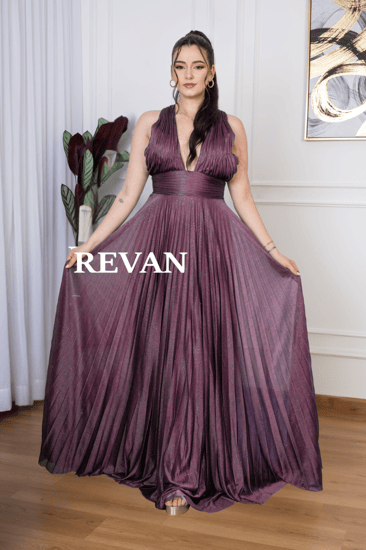 فستان سهره مطوي بتفاصيل لامعة