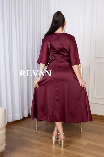 فستان تركي ناعم ميدي بقصة كلاسيكية