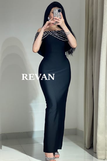 فستان أسود أوف شولدر