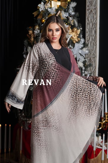 بشت أنيق بتصميم فاخر ولمسات عصرية