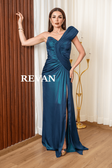 فستان سهره بكتف واحد وتصميم درابيه فاخر