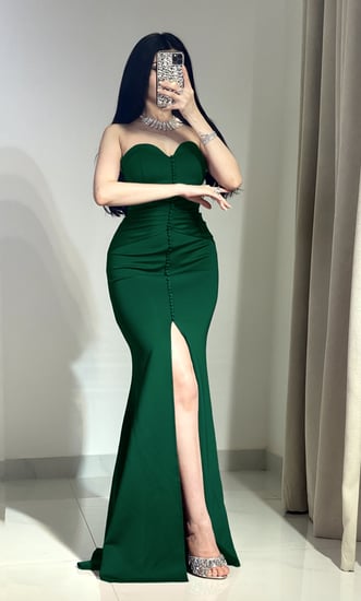 فستان سهرة سحر الرياض