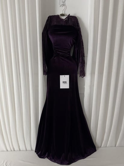 فستان ناعم مخمل