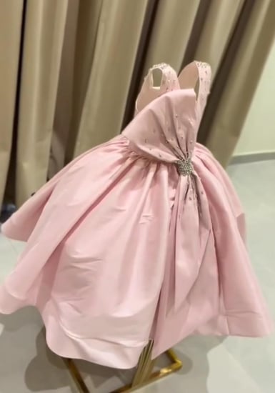 فستان مطرز كريستال وردي