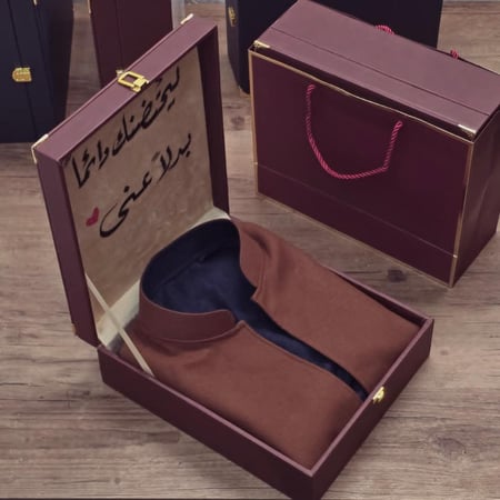 سديري يدوي فاخر مناسب لجميع الأعمار والمناسبات