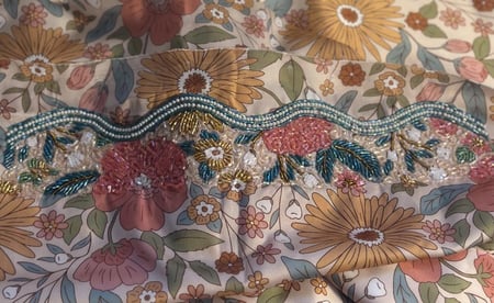 مخور حرير ملكي شغل شك يدوي