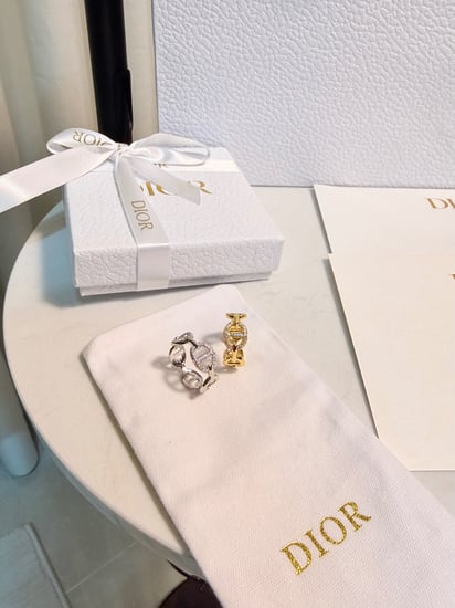 خاتم Dior لونين  (  ذهبي - فضي )