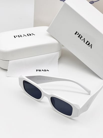 نظارة PRADA المشهورة إطار أبيض