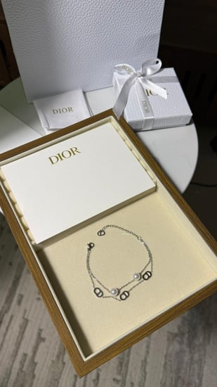 إسوارة Christian Dior ذهبي-فضي