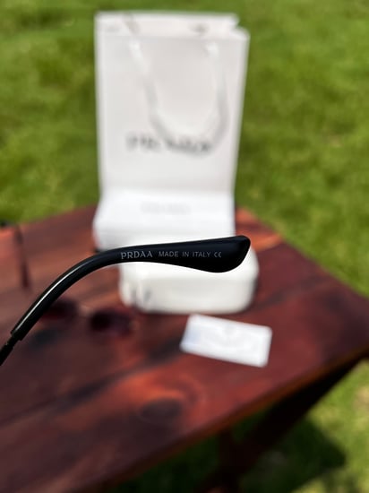 نظارة PRADA لونين