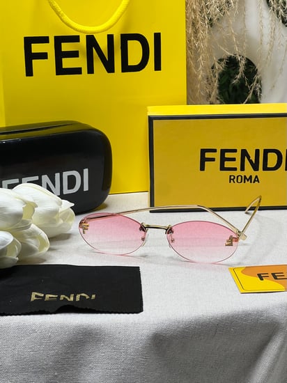 نظارة FENDI