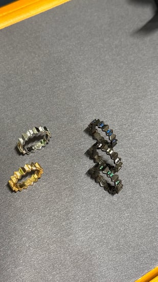 خاتم apm -  Up and Down ملون