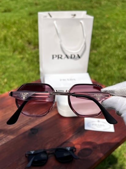 نظارة PRADA لونين