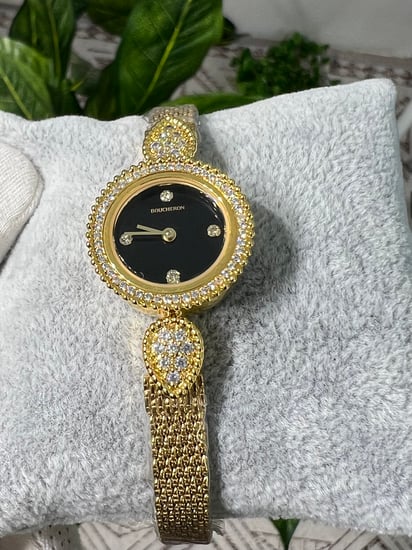 ساعة بوشرون نسائي