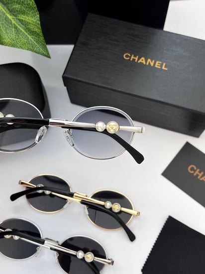 نظارة CHANEL - ملون