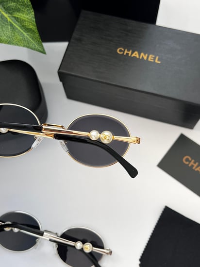 نظارة CHANEL - ملون