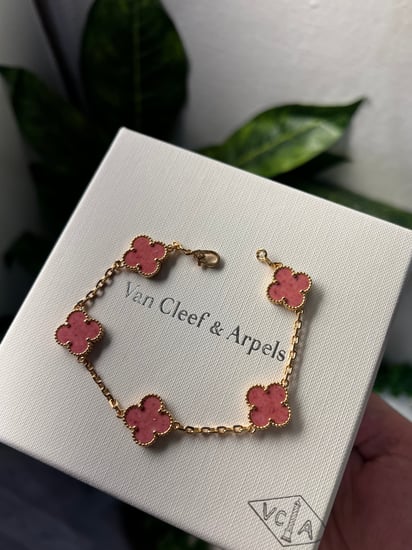 إسوارة Van cleef اذهبي -وردي