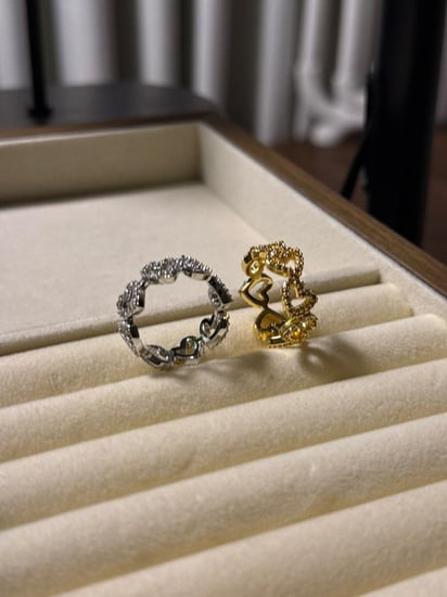 خاتم Down- apm ( فضي -ذهبي )