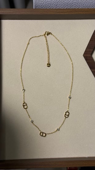 سلسال + حلق  Dior معدن ذهبي