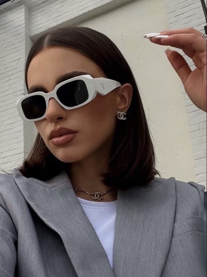 نظارة PRADA المشهورة إطار أبيض