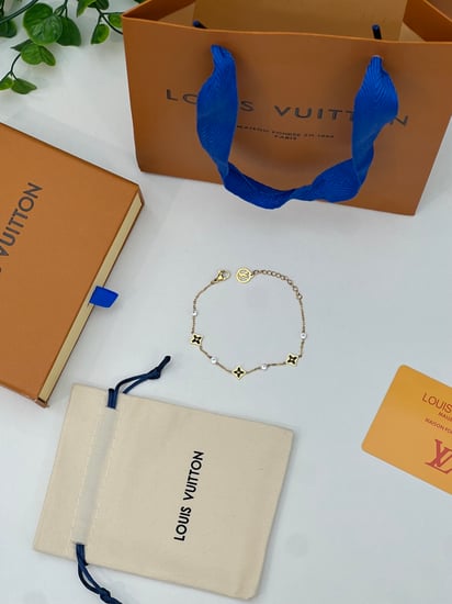 إسوارة LOUIS VUITTON معدن ذهبي أسود