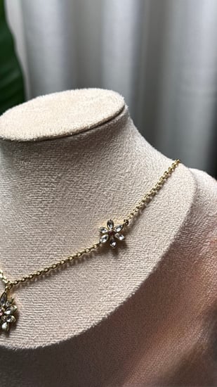 سلسال Dior الزهرة