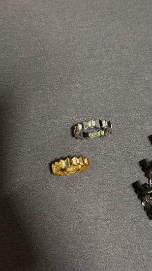 خاتم apm -  Up and Down ملون