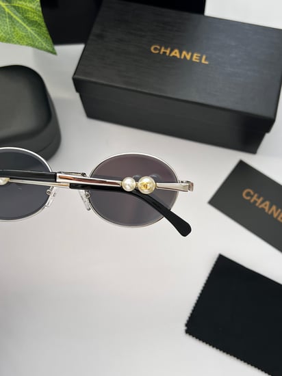 نظارة CHANEL - ملون