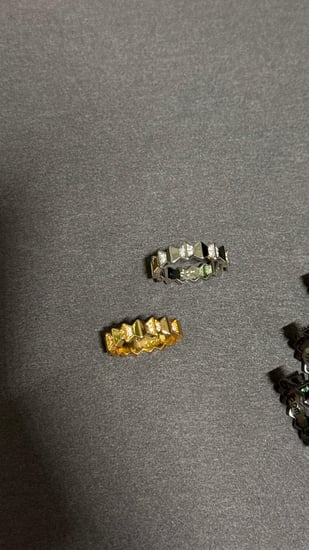 خاتم apm -  Up and Down ملون