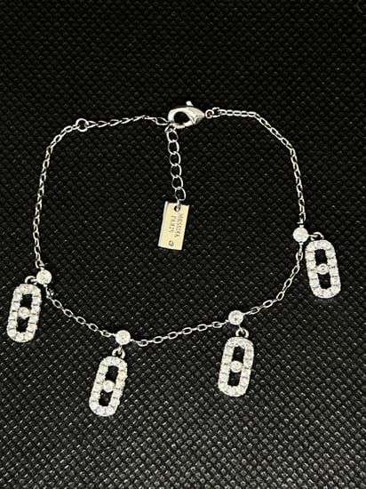 طقم MESSIKA فضي